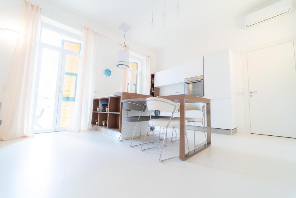 Superior Apartment La Spezia - 5 Terre ภายนอก รูปภาพ